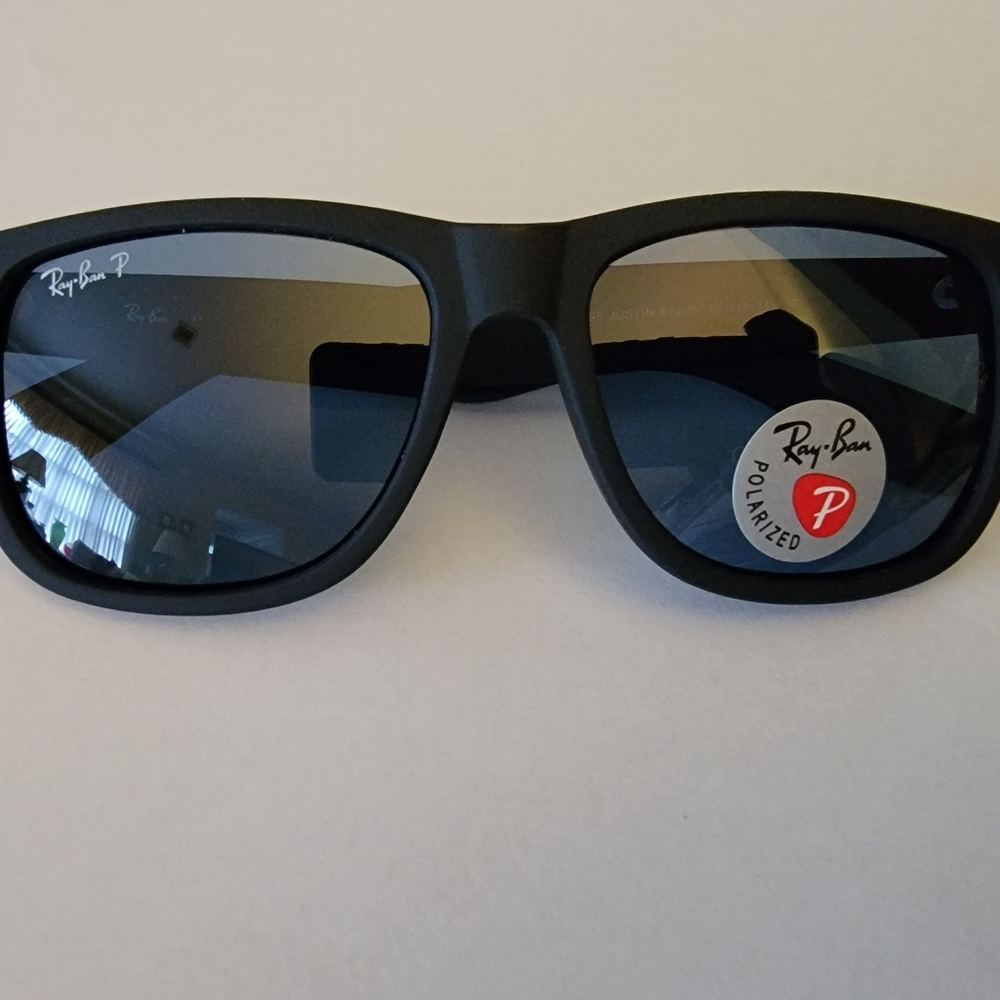Ray-Ban RB 4165 622/2V Justin Blue/Black Polarized Sunglasses RB4165/55